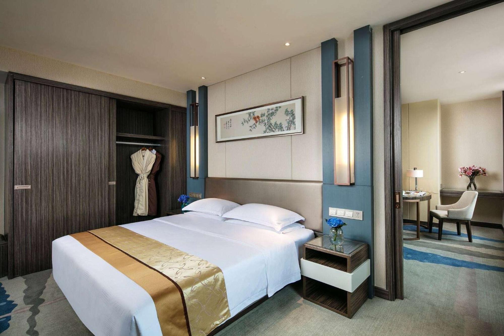 Ramada Heze Hotel Bagian luar foto