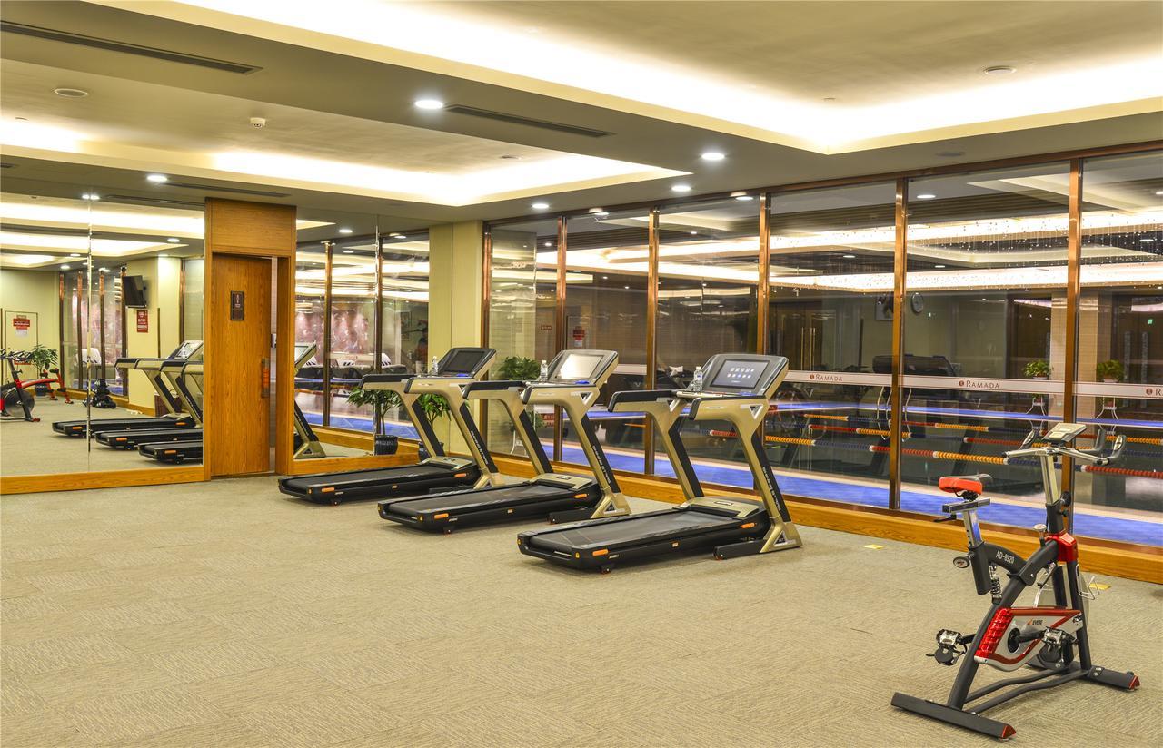 Ramada Heze Hotel Bagian luar foto