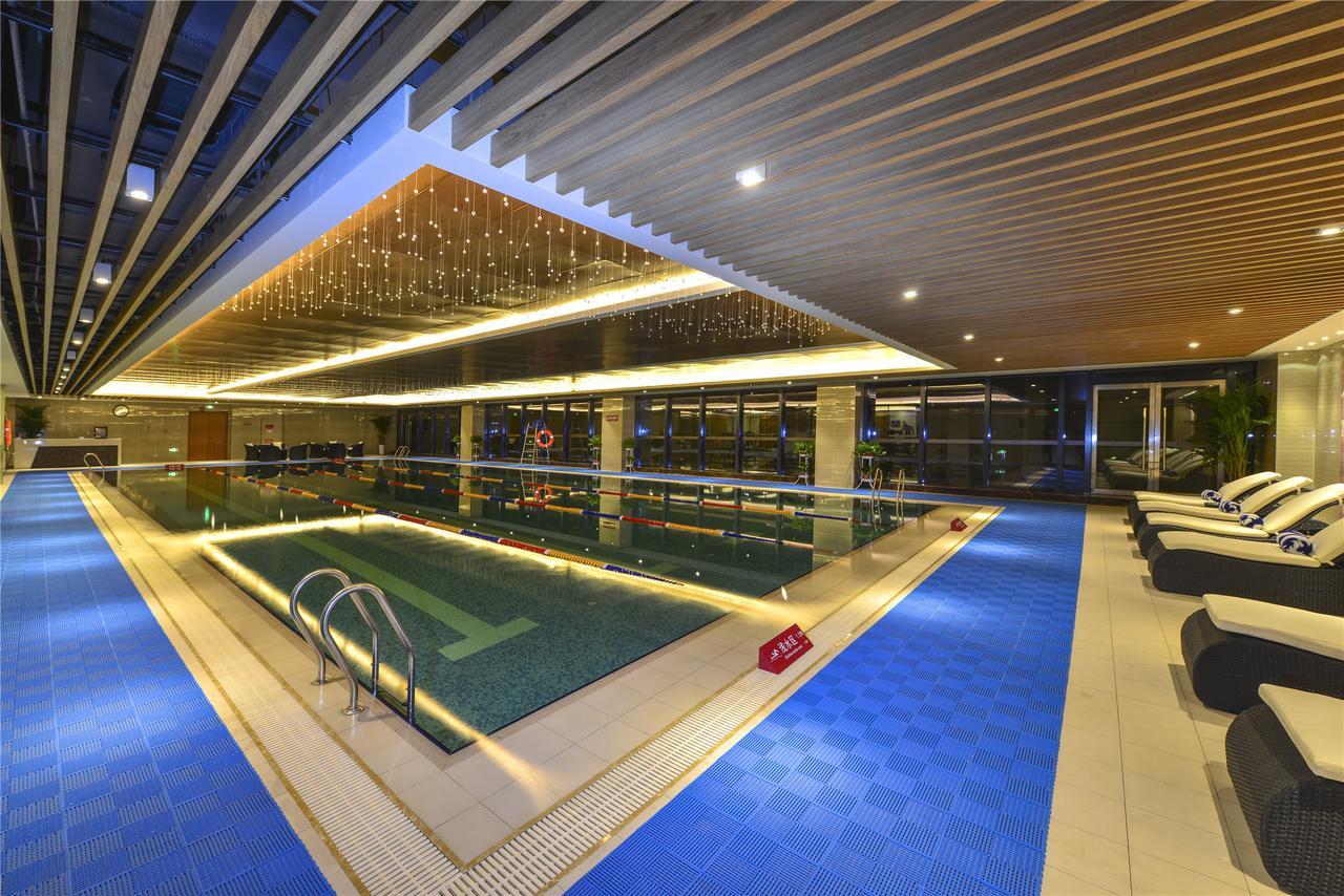 Ramada Heze Hotel Bagian luar foto